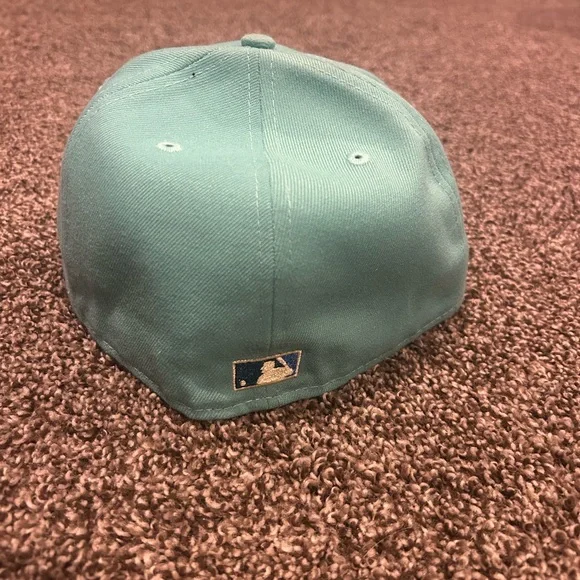 MLB Light Blue and Cream Baseball Cap - Picture 3 of 3